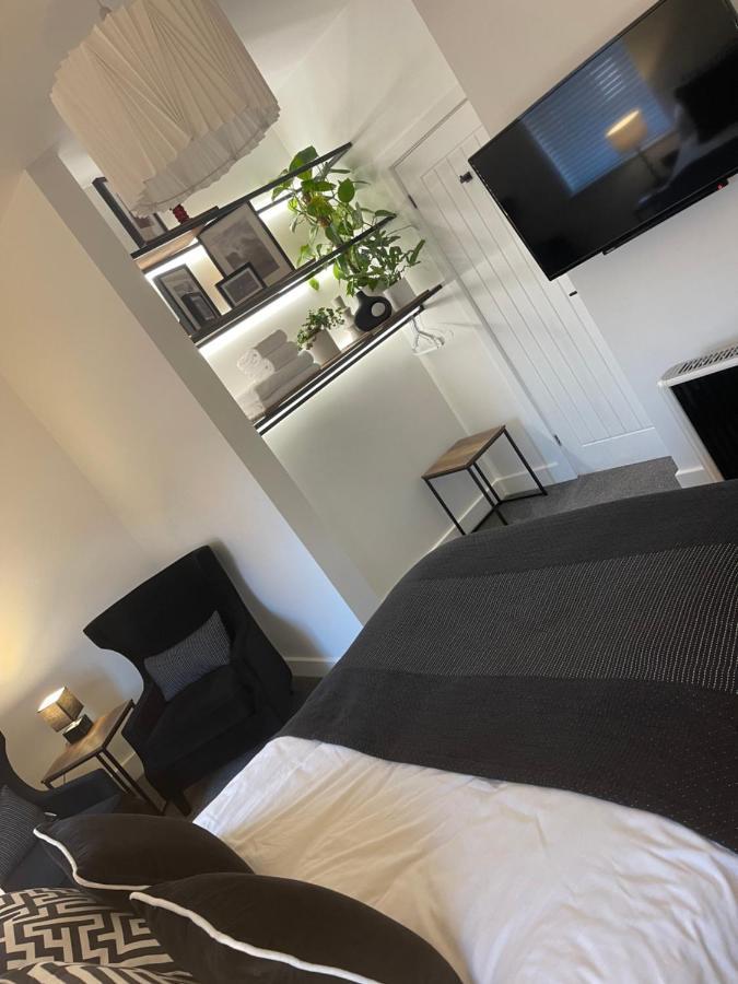 Crown Street Room Only Accommodation 시하우시즈 외부 사진